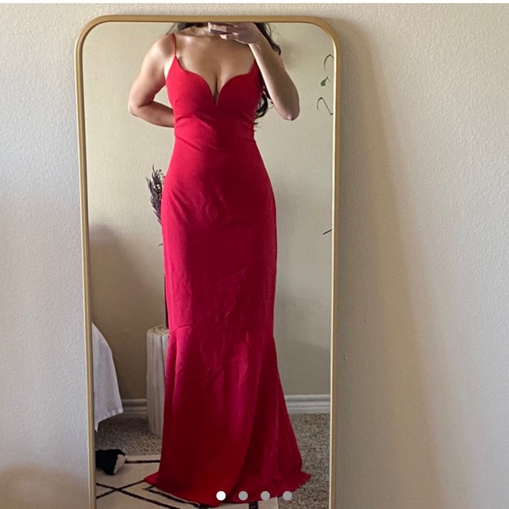 🌹 Red Nicole Miller Evening Gown 🌹